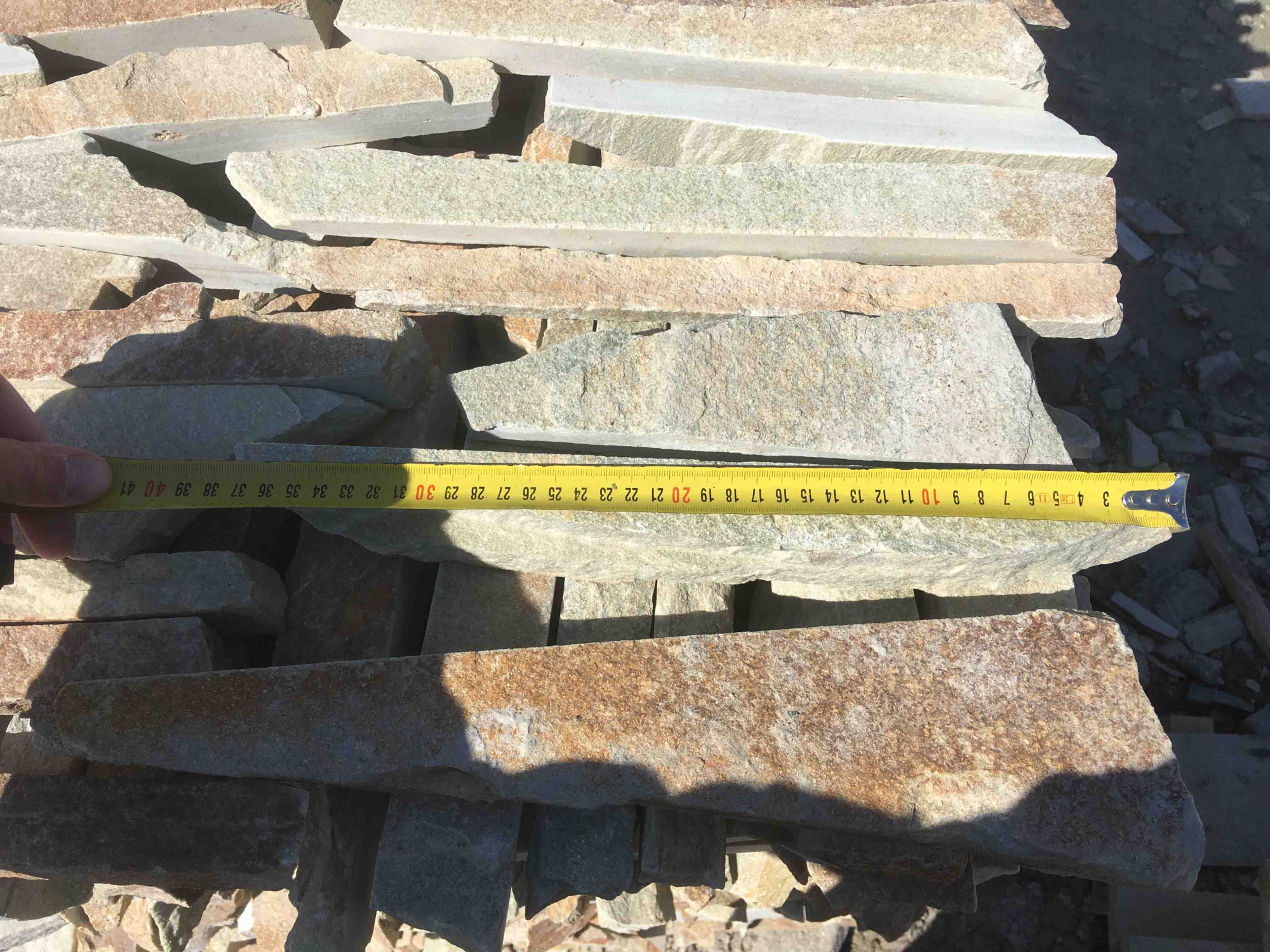 Горбушка златолит золотистый для облицовки купить в Республике Ингушетия