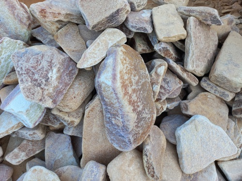 Златолит жёлтый, жёлто-зелёный глыбки и валуны для ланшафтного дизайна купить в Республике Ингушетия