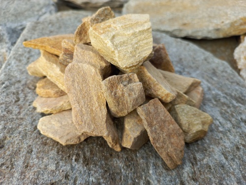 Златолит жёлтый декоративная каменная крошка купить в Республике Ингушетия