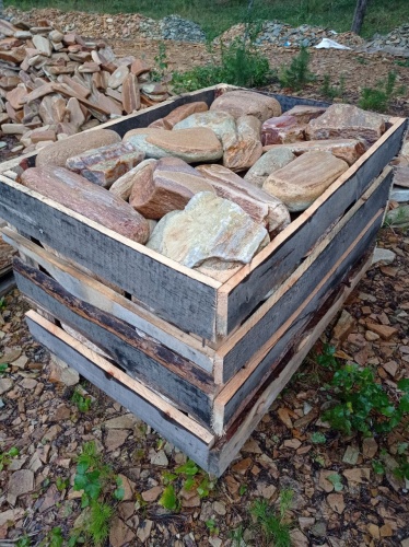 Златолит жёлтый, жёлто-зелёный глыбки и валуны для ланшафтного дизайна купить в Республике Ингушетия