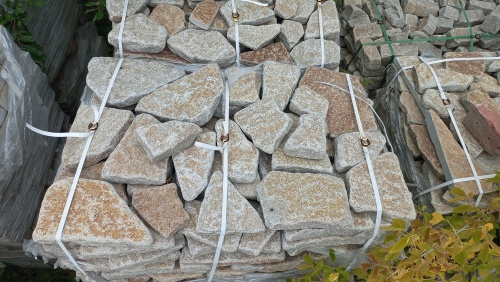 Гранитный плитняк галтованный для парковки купить в Республике Ингушетия