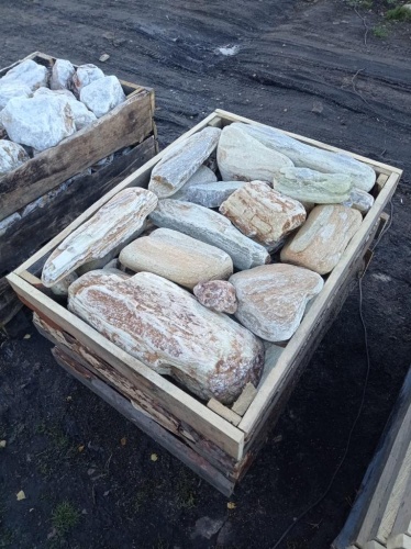 Златолит жёлтый, жёлто-зелёный глыбки и валуны для ланшафтного дизайна купить в Республике Ингушетия