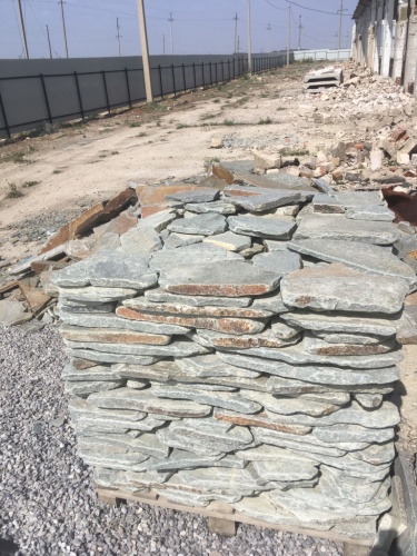 Златолит серебристый галтованный для лестниц купить в Республике Ингушетия