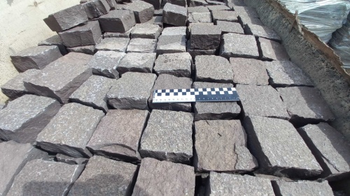 Лемезит колотая брусчатка 10 * 10 см. для парковки купить в Республике Ингушетия